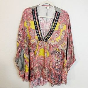 Cousin Earl Oversized Pleated V-Neck Blouse M/L Boutique‎